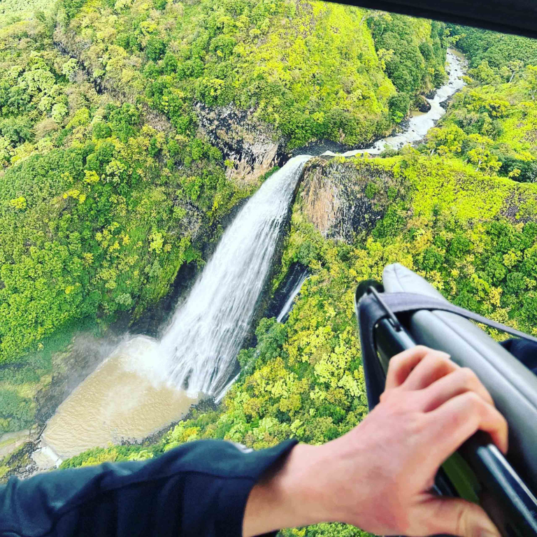 Airkauaihelicopters Amazing Kauai Helicopter Tour Stream Fall
